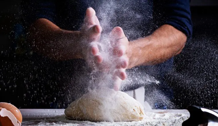 Как ингредиент безглютеновой булочки связан с&nbsp;добычей энергоресурсов, микробиологией и&nbsp;множеством товаров вокруг вас?