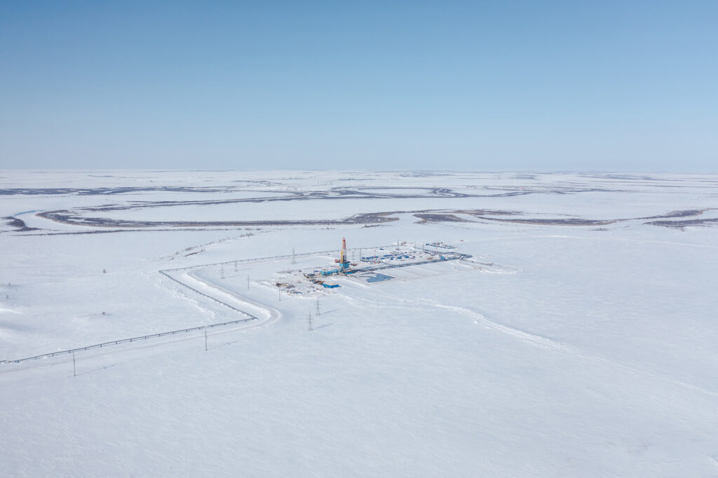 Буровая установка заполярного Тазовского месторождения