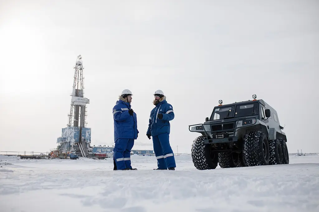 Нефтяники на Восточно-Мессояхском месторождении — самом северном материковом из разрабатываемых в России