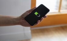 Беспроводная зарядка смартфона
