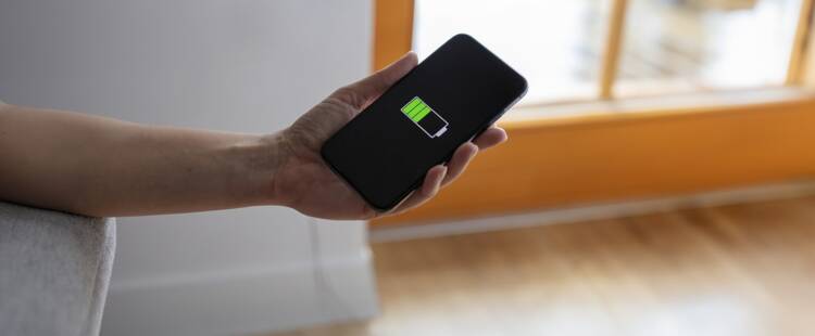 Беспроводная зарядка смартфона