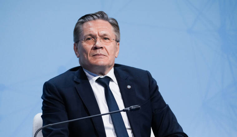 Генеральный директор «Росатома» Алексей Лихачев на ПМЭФ-2025