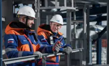 Сотрудники месторождения «Газпром нефти»
