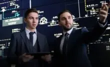 Специалисты центра управления добычей «Газпром нефти» в Ханты-Мансийске