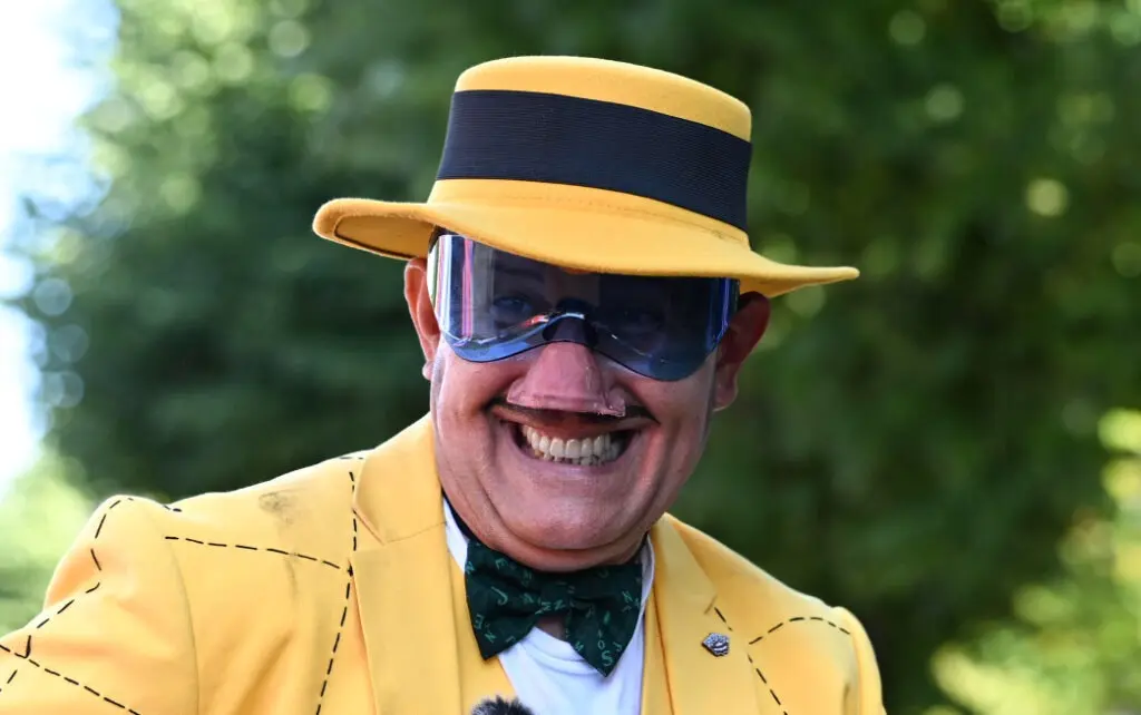 Андрей Евдокимов, победитель конкурса костюмов фестиваля «Фонтанка SUP» в номинации «Наш мультяш»