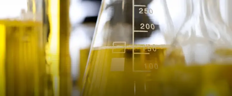 Топливо в колбе