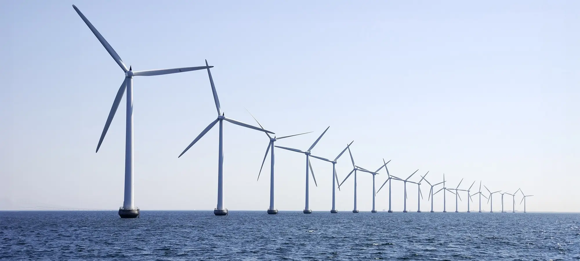 Ветрогенераторы в устье реки