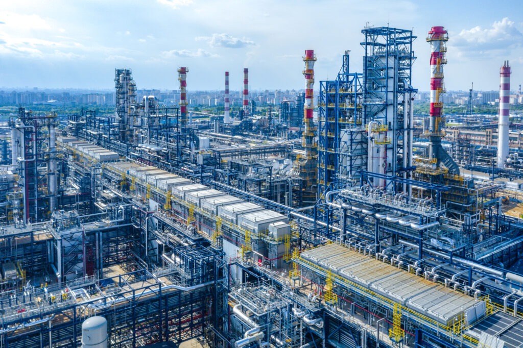 Московский НПЗ обеспечивает топливом каждый третий автомобиль столицы