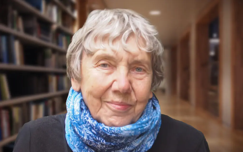 Елена Душечкина. Русская елка: история, мифология, литература