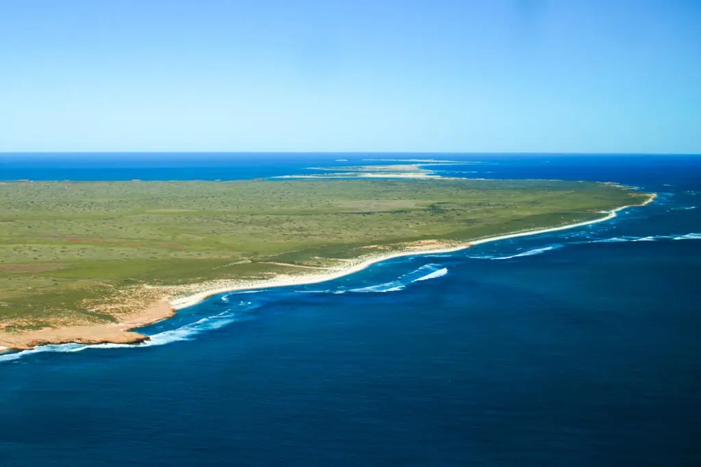 Остров Барроу в Австралии — рекордсмен по скорости шквального порыва ветра