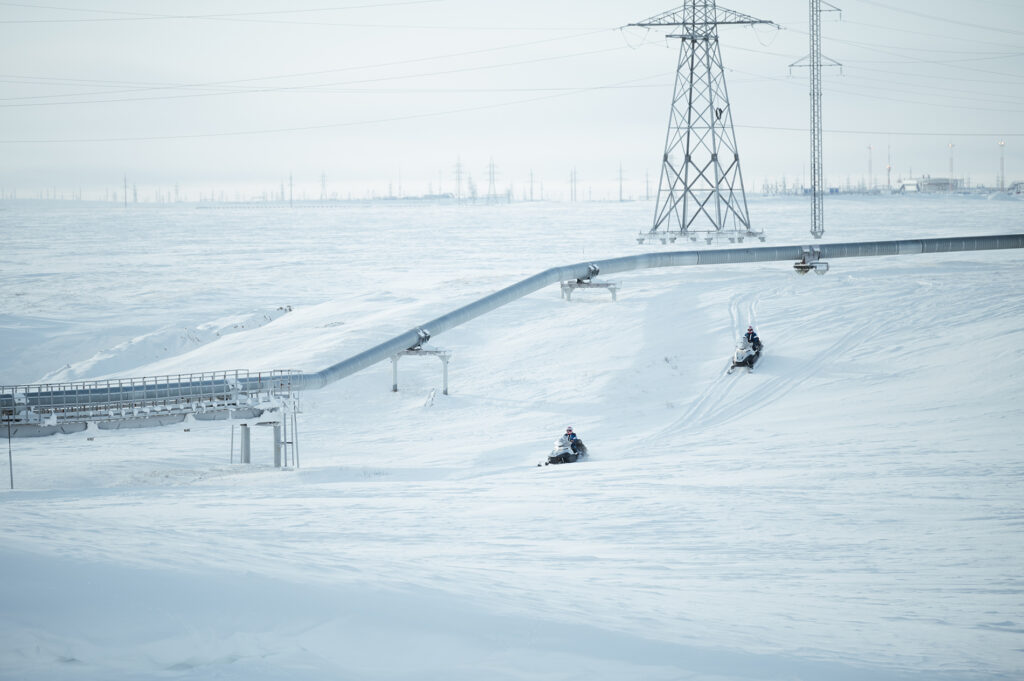 Строительство нефте- и газопроводов на вечной мерзлоте требует особых технологических решений