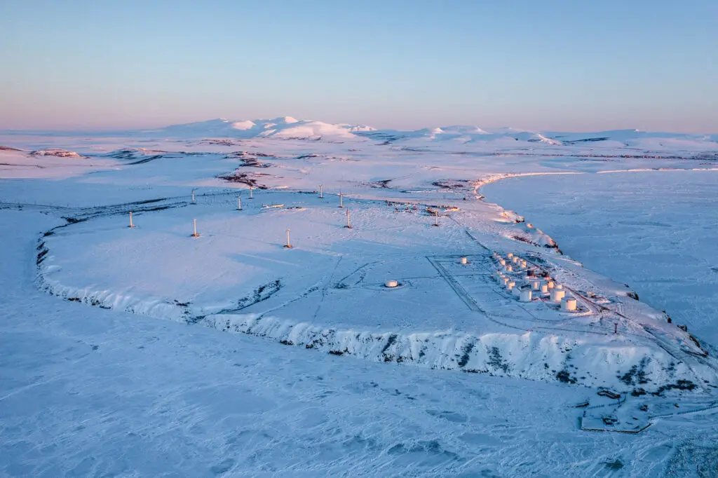 Вид на Анадырскую ветроэлектростанцию