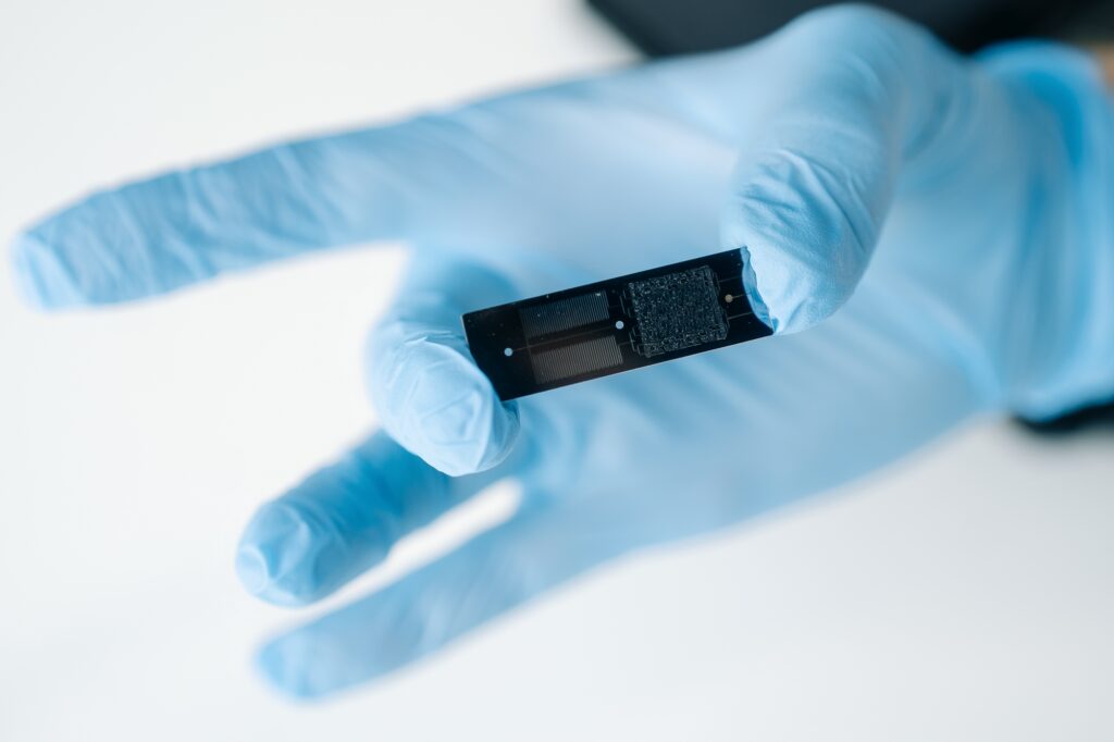 Цифровая копия керна на микрочипе