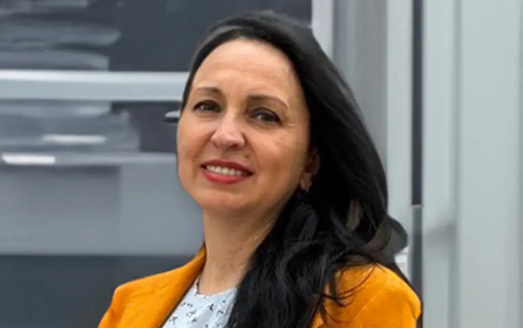 Лада Ишханиди,
начальник испытательной лаборатории Уренгойского месторождения, поколение X