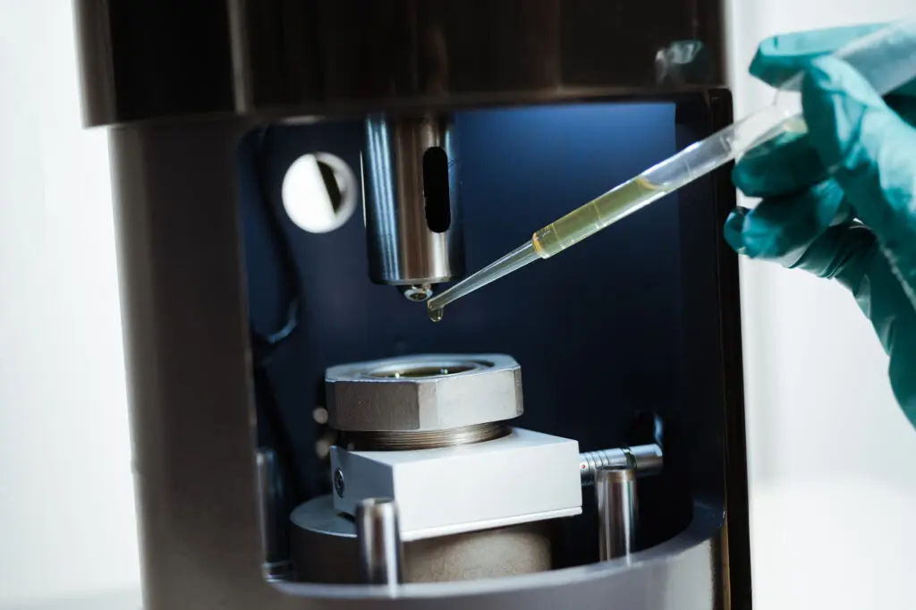 Масло в лаборатории