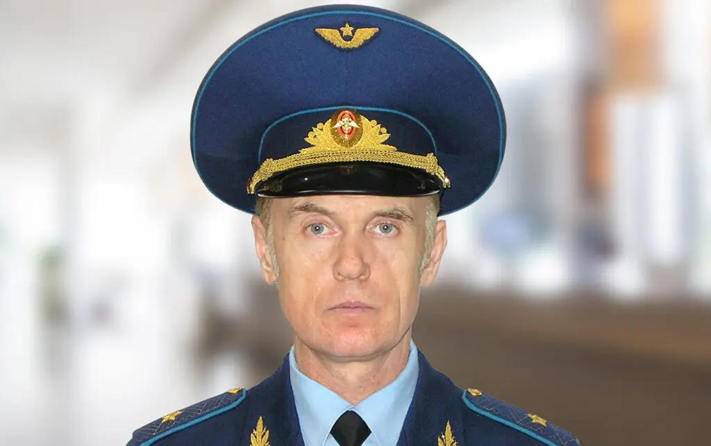 Владимир Попов