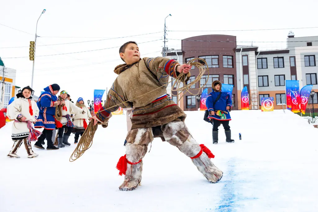 Метание тынзяна на хорей