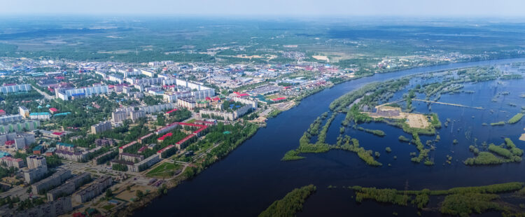 Половодье реки в городе Мегион