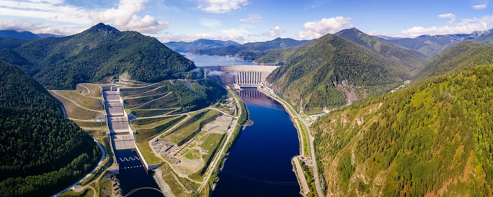 Саяно-Шушенская ГЭС. Фото: Shutterstock